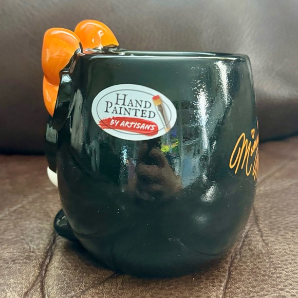 Minnie Mouse Skeleton Hand Painted Disney Halloween Mug - Picture 9 of 9